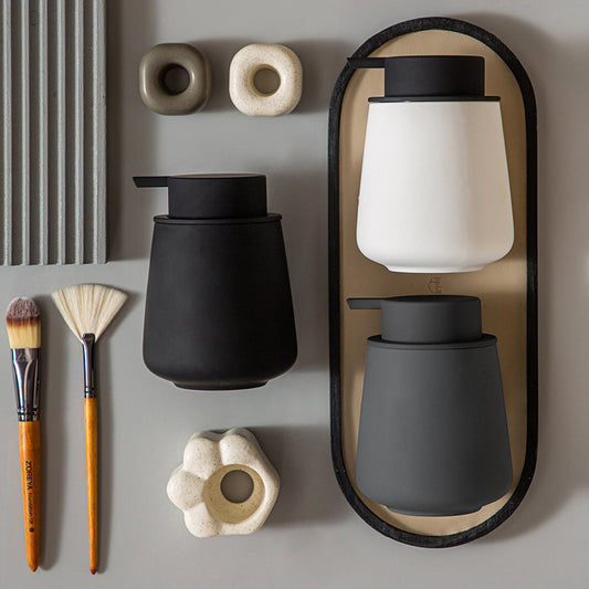 Plastic Bottles vs. Ceramic: A Sustainable Choice for Your Bathroom
