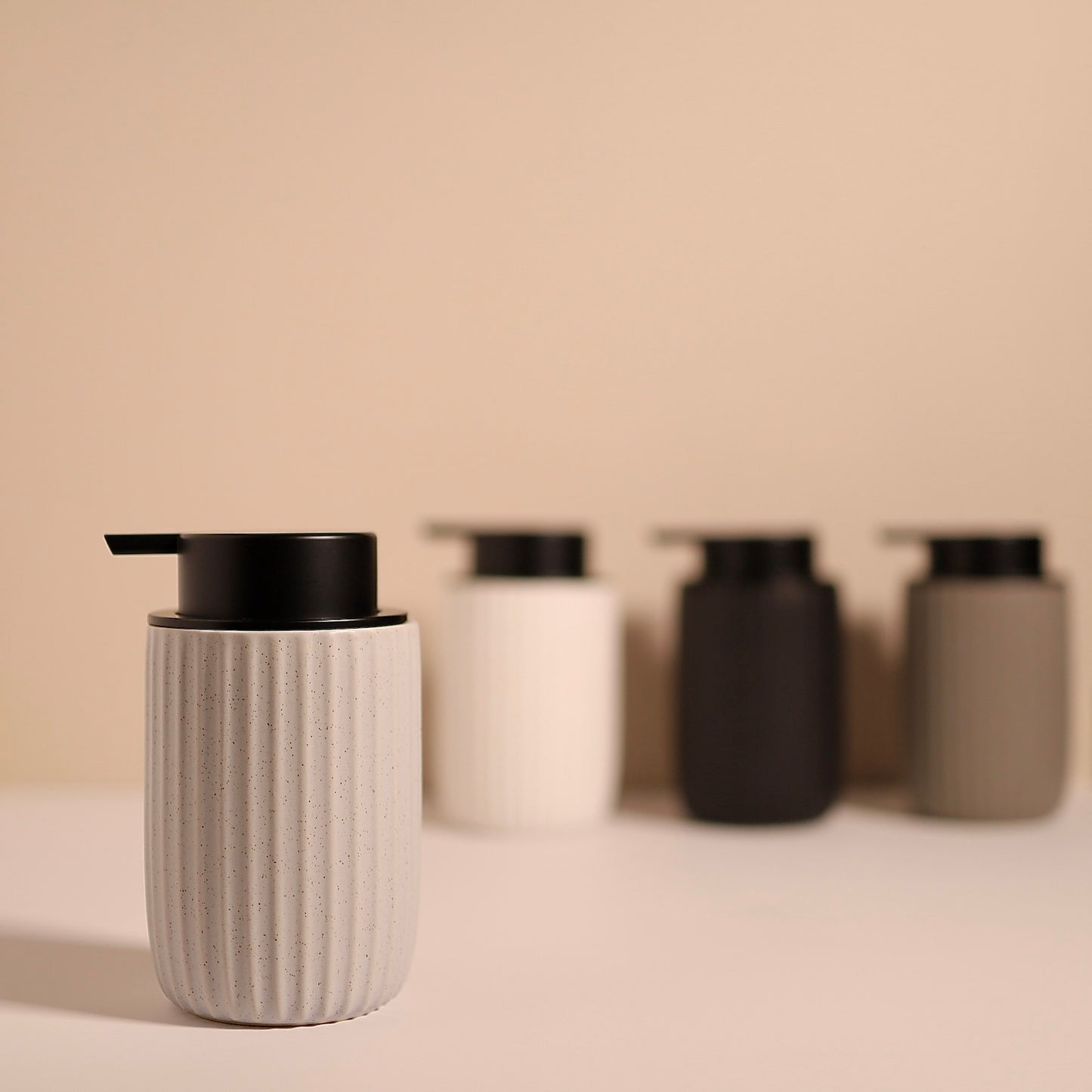 GLITTERTIND Ceramic Grooved Dispenser (Foam and Liquid)